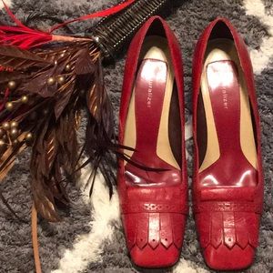 Knockout Naturalizer Red Heels!